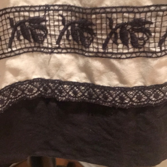 “TRISTAN” Embroidered Beige and Black Skirt. - Picture 10 of 12